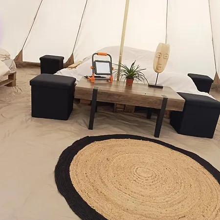 Luxury tent Tipi Insolite 1 A 4 Personnes